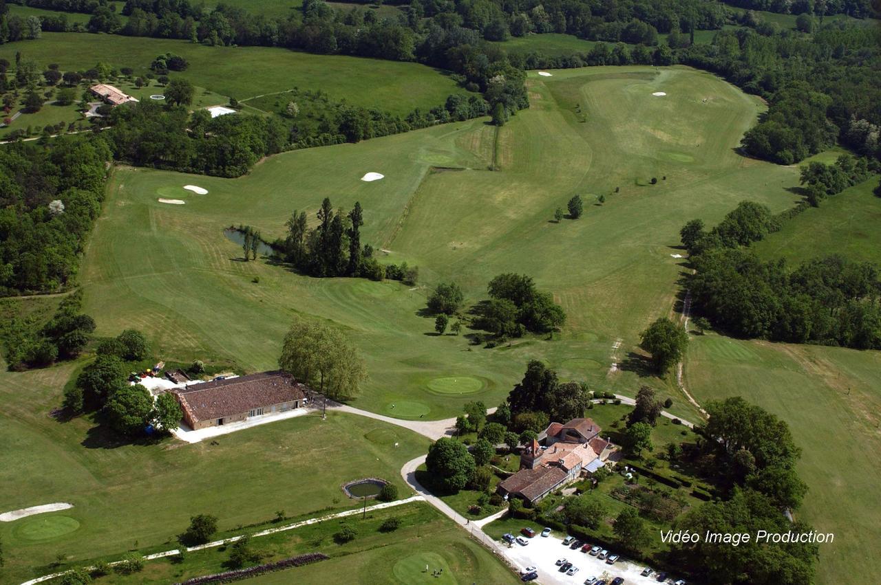 Bed and Breakfast Golf De Teynac Beychac-et-Caillau Esterno foto