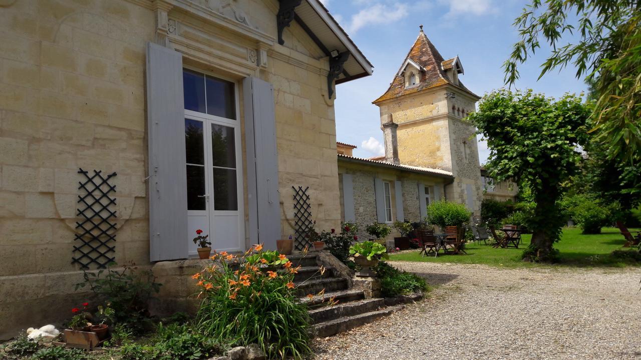 Bed and Breakfast Golf De Teynac Beychac-et-Caillau Esterno foto