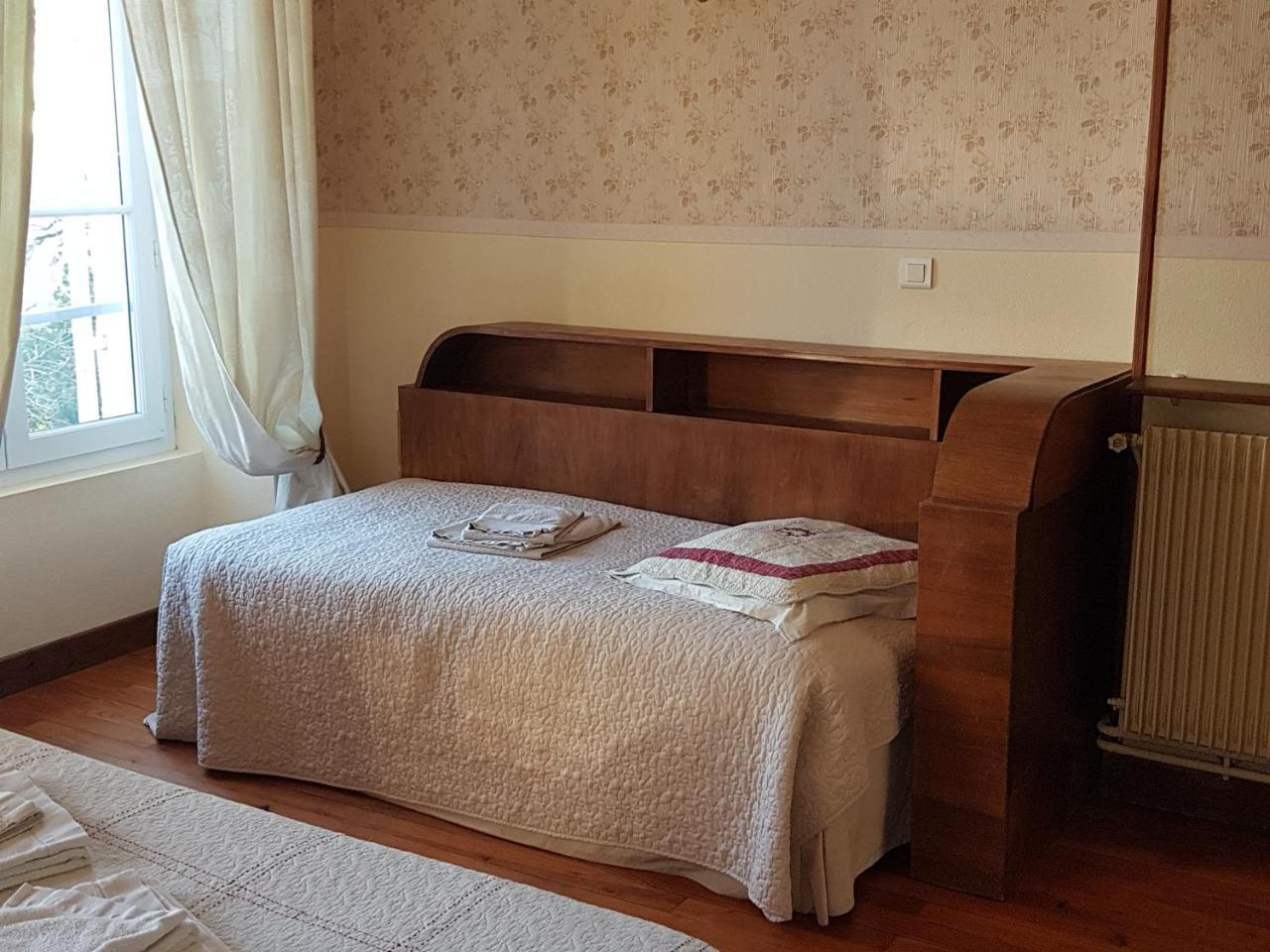 Bed and Breakfast Golf De Teynac Beychac-et-Caillau Esterno foto
