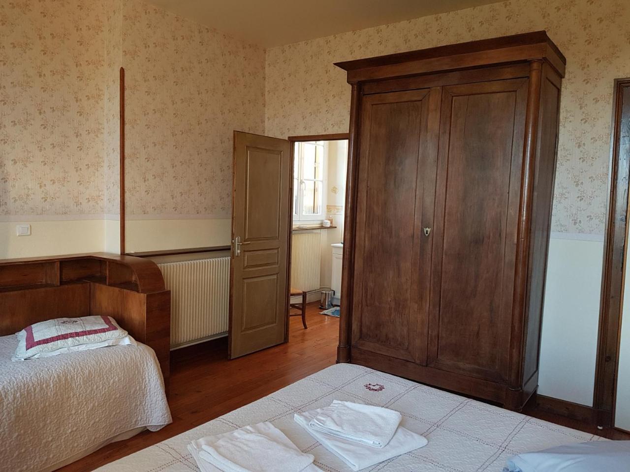 Bed and Breakfast Golf De Teynac Beychac-et-Caillau Esterno foto